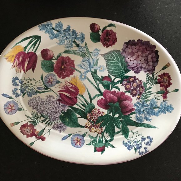 R.B. Bernarda Other - Lovely Floral Platter